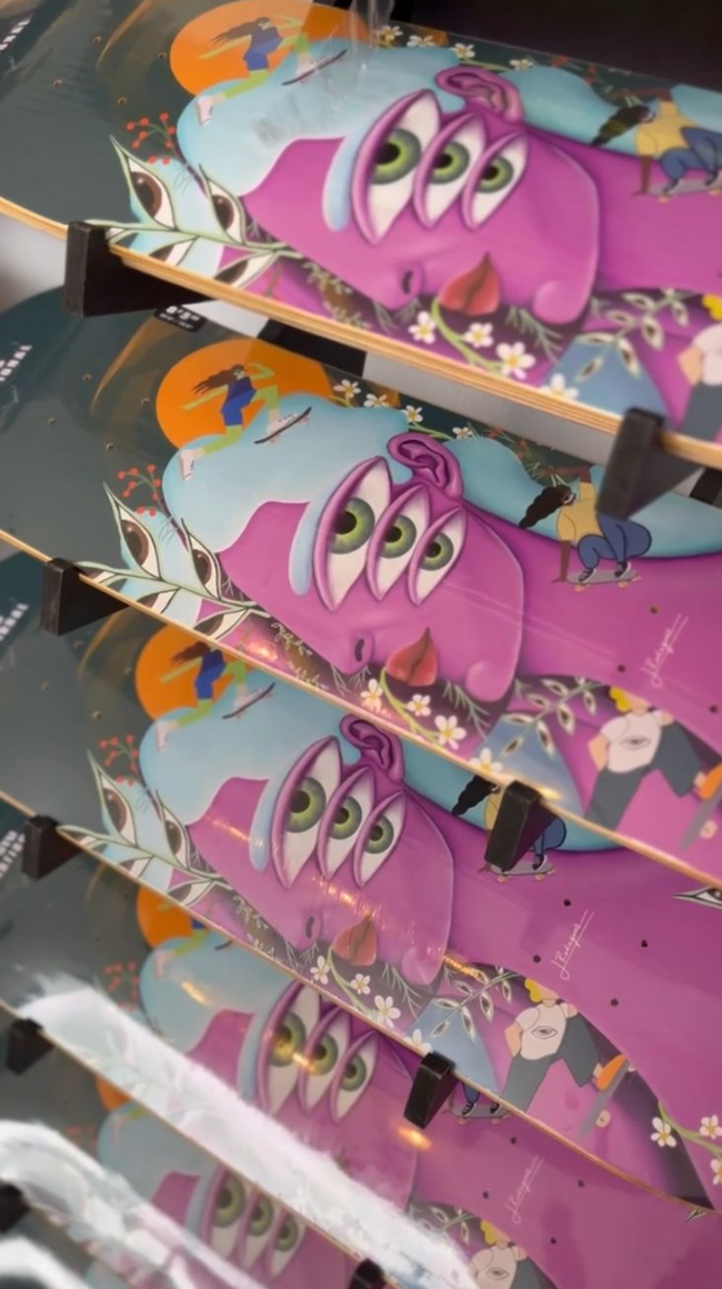 Vida Brota Onde o Skater Toca — Shape Colecionável STU (Peça Única)