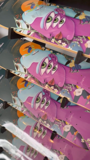 Vida Brota Onde o Skater Toca — Shape Colecionável STU (Peça Única)