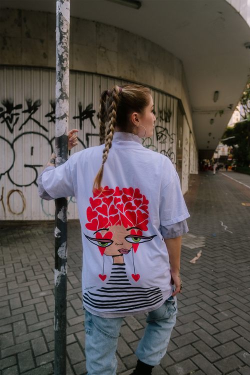 Oversized SONHOS Personagem [branca]